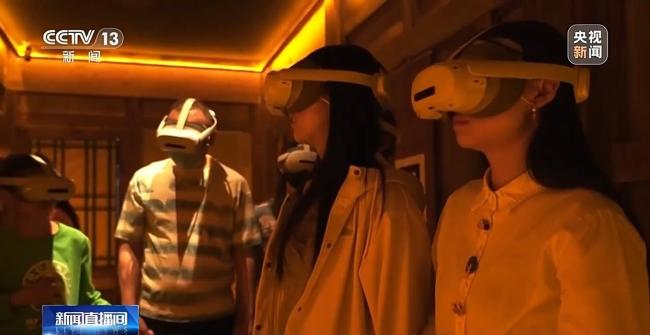 北京1:1复刻莫高窟惊艳游客 提升游客观展体验